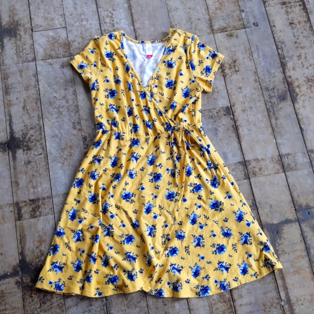 Women's knee length dress